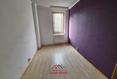 Spatiu comercial in Campina-- 95.000 E - 9