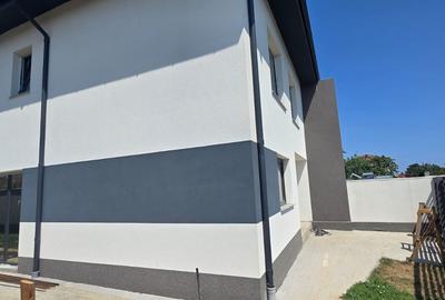 Agigea-Primarie, vila P+1, SD 125 mp, 4 camere, teren in proprietate de 260 mp - 11