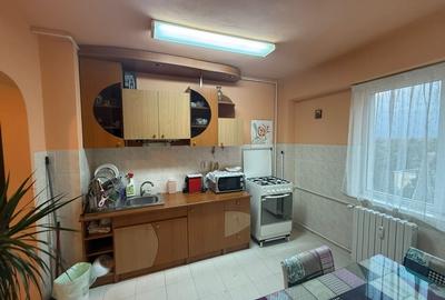 Oltentiei - Romprim | 2 Camere | Decomandat | Balcon | Etaj 8/8 Oltentiei - Romprim | 2 Camere | Decomandat | Balcon | Etaj 8/8 - 10