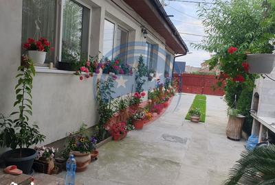 Casă cu 3 camere cu Teren 280 Mp în Central - 2