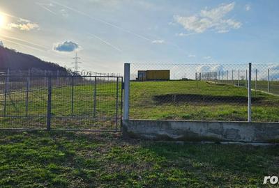 Teren de 1100 mp, în Mintia - 2