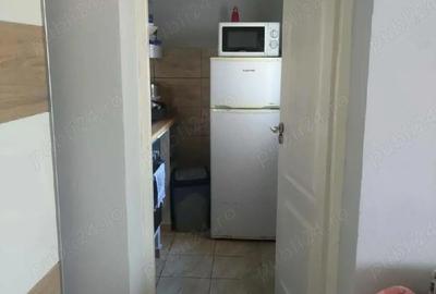 Garsonieră decomandată în Central - 2