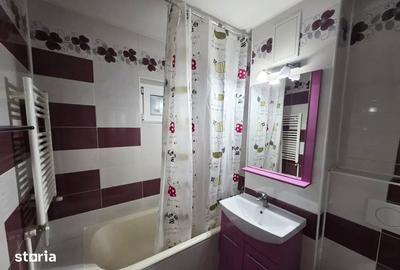Apartament cu 3 camere decomandat în Micro 17 - 3