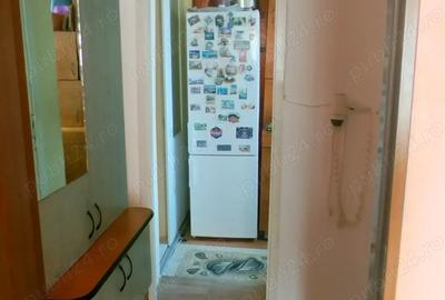 Vand apartament 2 camere - 10