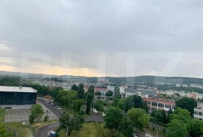 Apartament cu o camera, 32 mp, zona Aleea Carpati - 2