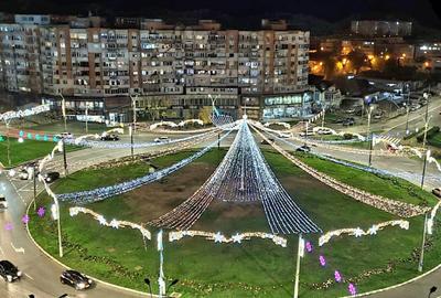 Ap spatios Ps-uri VEGA Ultimul Leu etaj superior priveliste deosebita - 1