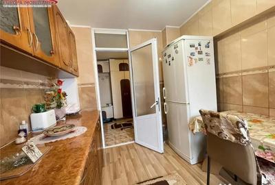 Apartament cu 2 camere decomandat, mobilat în Pelican - 9