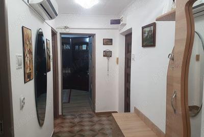 Apartament cu 2 camere decomandat în Orizont - 8