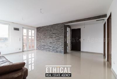 Orasul Pantelimon, utilitati, aproape de centura. Maxi Taxi 3 minute! - 2