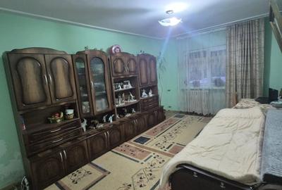 Ap 3 camere decomandate, zona centrala - statia Padurii - 1