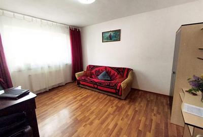 Garsonieră decomandată, mobilată în Industrială - 4