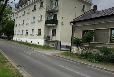 Vand apartament cu o camera - 1