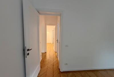Apartament cu 3 camere semidecomandat în Capitale - 14