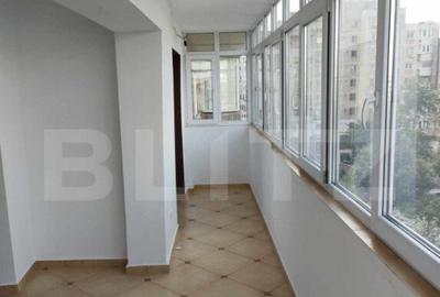 Apartament cu etaj, 4 camere, zona Canta - 10