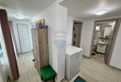 Casă / Vilă cu 4 camere de vânzare în zona Central - 3