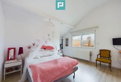 Casă cu 7 camere cu Teren 1810 Mp în Moneasa - 13