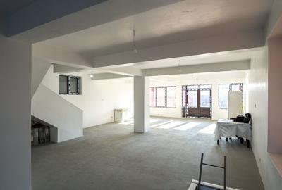 Vila S+P+2+M 520mp luminoasa si spatioasa si curte 300mp Voluntari Ilfov - 3