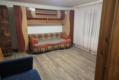 Casă cu 3 camere cu Teren 100 Mp în Piața Nouă - 4