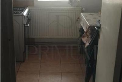Lipovei - 2 Camere - Decomandat - Centrala termica proprie - Etaj intermediar -
