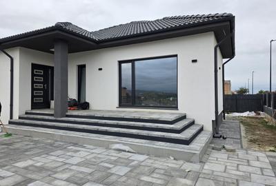 Casa individuala pe parter, teren 560mp, Cristian - 1