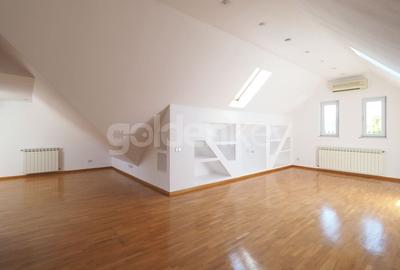 Vila cu 6-7 camere si gradina generoasa Vila cu 6-7 camere si gradina generoasa - 19