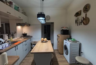 TOMIS MALL  APARTAMENT IN VILA CU 3 CAMERE  86 MP PRET 185000 EURO - 1