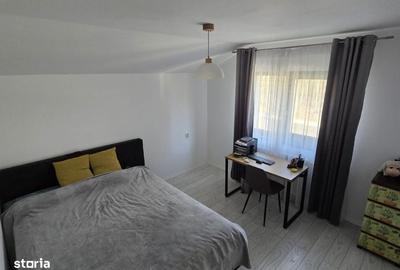 Casă cu 4 camere cu Teren 500 Mp în Breazu - 11
