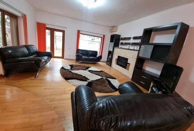 Casă cu 5 camere cu Canalizare în Central - 8