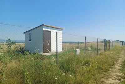 Teren intravilan de vanzare cu fantana si curent electric pe teren - 2