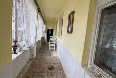 Casă cu 4 camere cu Teren 3767 Mp în Borș - 7