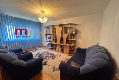 Apartament cu 3 camere decomandat în E3 - 2