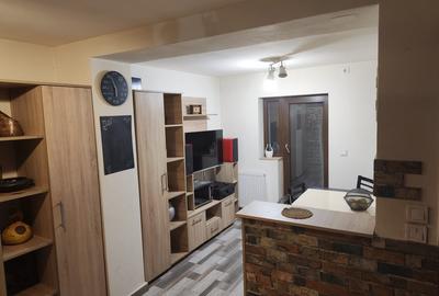 Apartament cu 2 camere decomandat în Central - 8