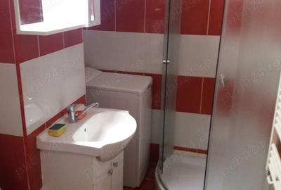 Inchiriez o camera la un apartament cu 3 camere. - 3