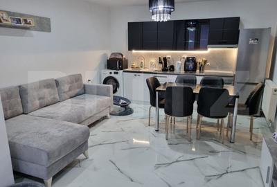 Casa de vanzare, cu doua unitati locative, 5 camere, 158 mp, zona Geoagiu - 2