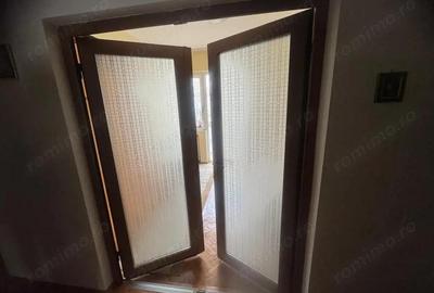 Apartament 3 camere zona Peninsulara - 4