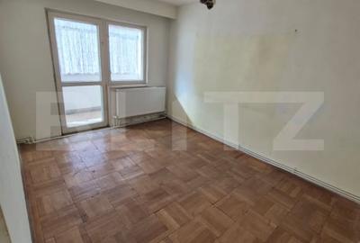 Apartament 4 camere de vanzare - Deva, Bulevardul Decebal - 7