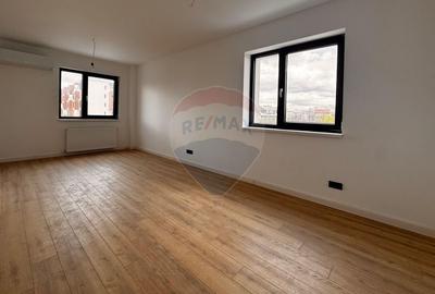 Apartament cu 2 camere decomandat în Doamna Ghica