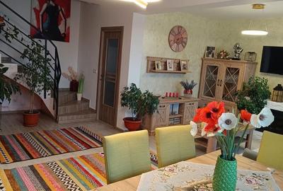 Casă cu 4 camere în Ocna Dejului - 1