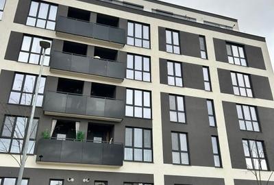 Apartament de 3 camere semifinisat, CF , 68,37 mp, balcon 4,20 mp, zona VIVO