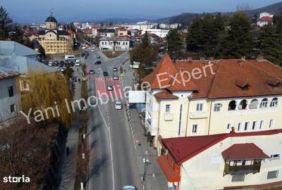 Apartament cu 4 camere în Ultracentral - 4