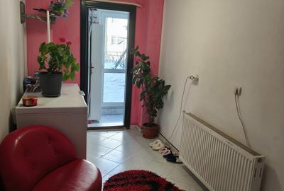 Apartament cu 2 camere semidecomandat în Central - 3