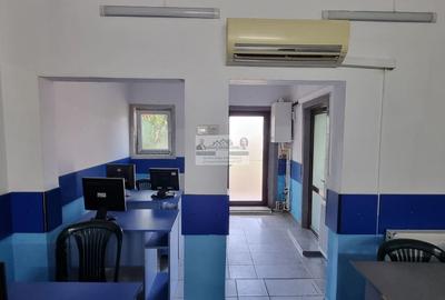 Casă individuală cu 3 camere cu Canalizare în Central - 3