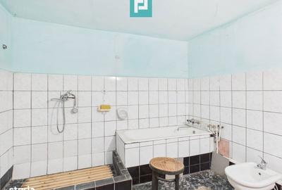 Casă cu 5 camere cu Teren 1200 Mp în Mașloc - 8