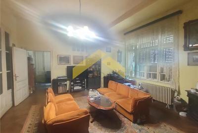 Casa 5 camere de vanzare centrul Aradului - 2