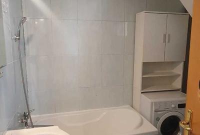 Apartament cu 3 camere semidecomandat în Central - 5