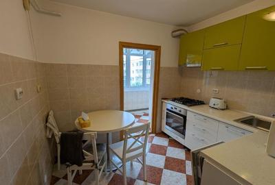 Apartament 3 camere decomandat, 2 bai, 72 mp, etaj 3/4 – Nicolina. - 2