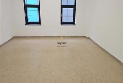 Spatii Birouri - 200 mp - zona Industriala Est - 11