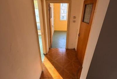 Apartament cu 3 camere decomandat în Drumul Taberei - 9