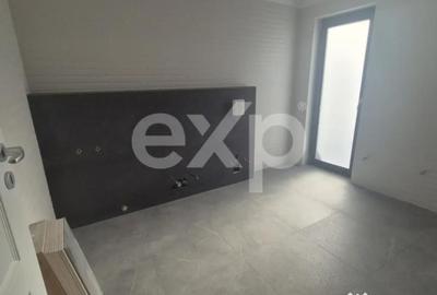 Casă cu 5 camere cu Canalizare în Albota - 2