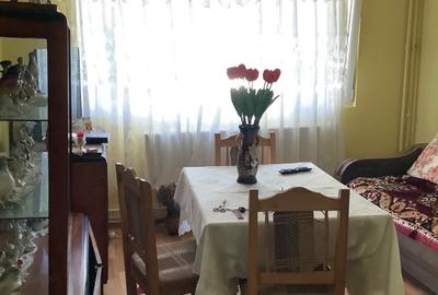 Apartament cu 2 camere semidecomandat în Central - 3